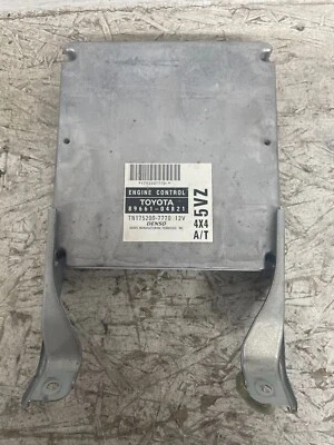 2001 02 Toyota Tacoma 4WD 3.4L V6 5VZ Automatic, Engine  ECU 89661-04821 OEM - Image 1 of 4