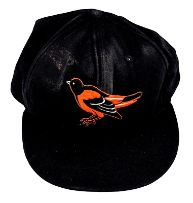 Gorra Cal Ripken Jr. Baltimore Orioles 2000 usada en juegos, colección personal LOA Foto 1 de 4