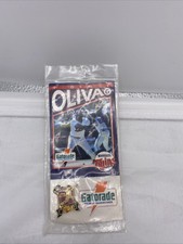 Tony Oliva Minnesota Twins Gatorade Card with Twins Pin C11