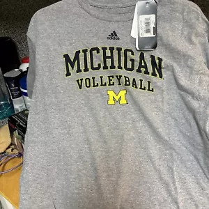 University Of Michigan Wolverines Volleyball Shirt Size Large Adidas Ann Arbor - Picture 1 of 5