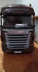 SCANIA Bruner R-series HIGHLINE logistics truck brown scale 1:16 pre-owned - Picture 1 of 7