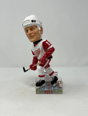 Brett Hull Detroit Red Wings NHL Hockey Men Of The Ice Bobblehead #835/10,017 - Image 1 of 4
