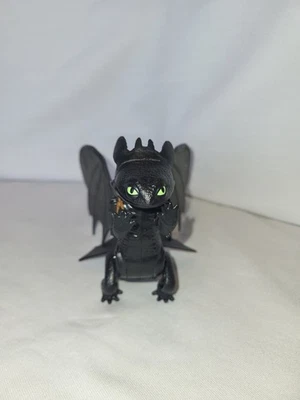 Cómo entrenar a tu dragón, figura desdentada ataque estocada + desdentado extra Foto 1 de 4