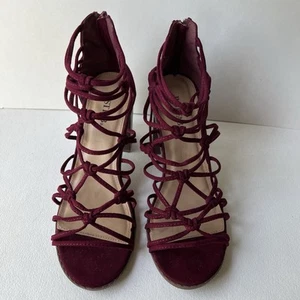 JustFab Magenta Strappy Faux Suede Stacked And Strapped Block Heeled Sandal 9.5 - Picture 1 of 20