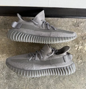 Size 8 Men’s - 2024 Adidas Yeezy Boost 350 V2 “Steel Grey” SKU IF3219 - Picture 1 of 7
