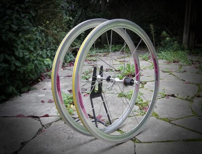 Campagnolo Shamal 12 HPW / 8 Sp Shimano / Clincher / c record #VELOWIZARD - Bild 1 von 4