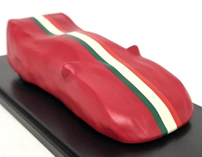 Matrix 1/43 Ferrari F40 Undercover Red Italian design Diorama Resin Model Car - Image 1 of 4