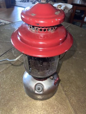 Agm Lantern Dual Mantle Model 2572 American Gas Machine Coleman Minnesota - Image 1 of 4