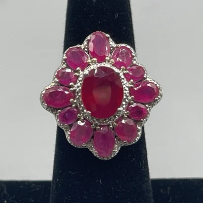 925 Sterling Silver 4.5 carats Genuine Ruby Cocktail Statement Ring Size 7.25 - Image 1 of 4
