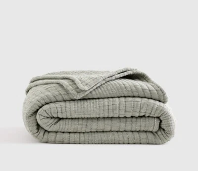 ¡NUEVO SIN ETIQUETAS! ¡Cobertor Matelasse Canal Algodón Orgánico Quince! Completo/Queen (225) Foto 1 de 4