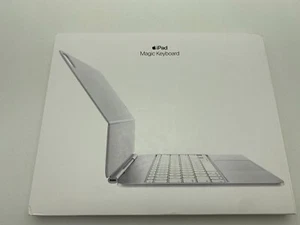 Apple Magic Keyboard for 13" iPad Pro (M4 7th Gen) MWR43LL/A - White - Photo 1/7