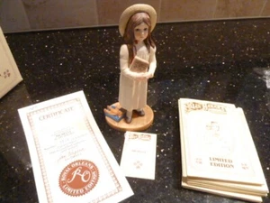 Jan Hagara "Michelle" Porzellan Figur COA & Tag Box 1982/1884 extra Heft - Bild 1 von 4