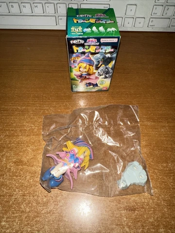 FiguTTO Toon Monster YuGiOh Dark Magician Girl A Figure BANDAI Duel Monsters Cover