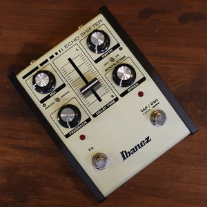 Ibanez Analog Digital Delay Pedal Echo Shifter ES3 Guitar Effects Pedal - Picture 1 of 11