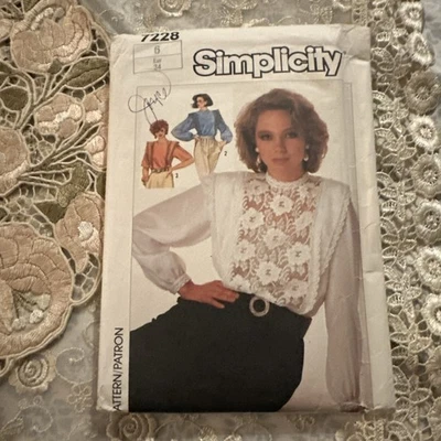 Simplicity 7228 Loose Blouse Misses Size 6 Vintage Sewing Pattern Uncut FF - Image 1 of 4