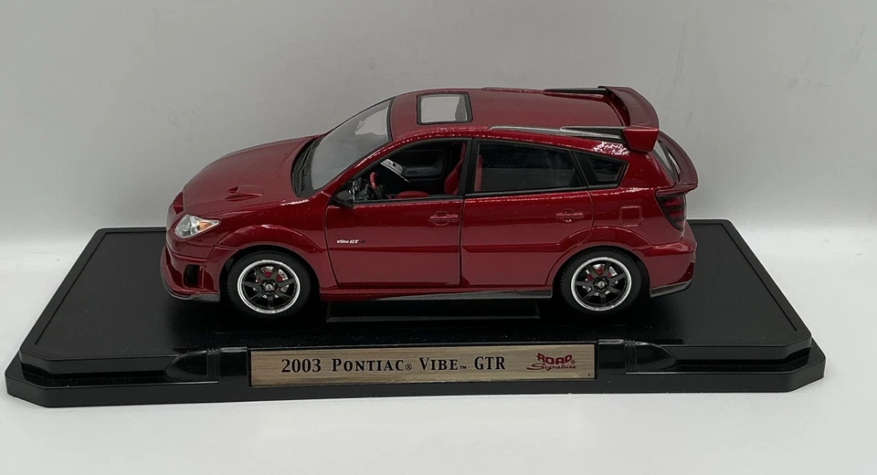 2003 PONTIAC VIBE GTR 1:18 SCALE DELUXE EDITION BY YAT MING - Image 1 of 4