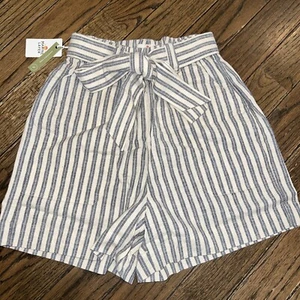 CORTOS A RAYAS CON CINTURÓN KARLEIGH CAPA MARINA NUEVOS CON ETIQUETAS X-pequeños India tinta y blanco - Imagen 1 de 8