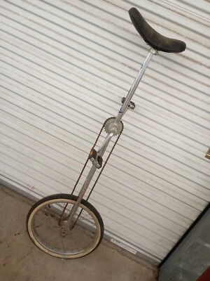 Monociclo Schwinn Jirafa - Totalmente Cromado - Buje de Rueda de 20"  Foto 1 de 4