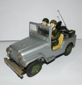 NEAT VINTAGE NOMURA BATTERY OPERATED ARMY RADIO COMMAND JEEP WORKS MADE IN JAPAN - Picture 1 of 12