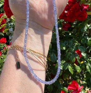 Cuentas de piedras preciosas de tenzanita, cuentas perforadas centrales, cuentas semipreciosas de 3-4 mm, redondeadas - Imagen 1 de 2