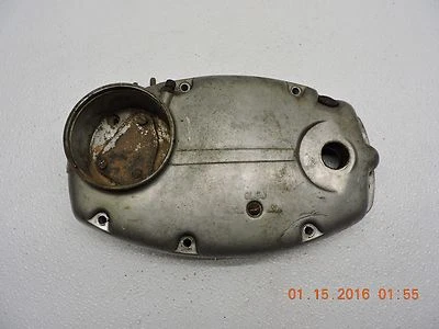 Tampa primária esquerda do motor Jawa cz 175 trail 1972 482 C1 - Imagem 1 de 4