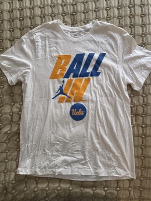 Camiseta Nike Jordan UCLA Blanca The Nike Para Hombre Talla XL Bruins Azul Dorado Foto 1 de 4