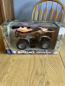 SUZUKI VINSON 500 4X4 QUAD RUNNER ATV GREEN WILD HUNTING 1/12 DIECAST NEW RAY  - Picture 1 of 9