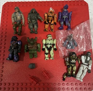 MEGA BLOKS HALO CALL OF DUTY MINIFIGURE LOT OF 8 PREOWNED FAST SHIP! - Picture 1 of 5
