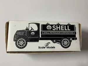 Joseph L. Ertl DIECAST METAL 1935 MACK TANKER BANK - Picture 1 of 4