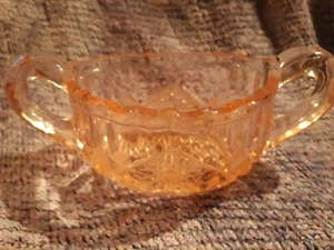 Vintage rosa geschliffenes Glas offene Zuckerdose Doppelgriffe schönes Design - Bild 1 von 3