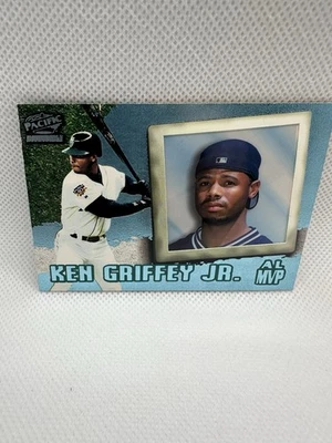1998 Pacific Invincible Ken Griffey Jr #149 Platinum Blue - Image 1 of 2