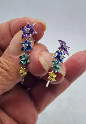 ORECCHINI FLOREALI PENDENTI multicolore, orecchini smaltati - Immagine 1 di 4