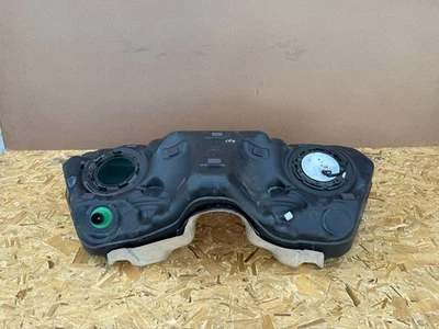 KIT DE MONTAJE DE TANQUE DE COMBUSTIBLE DE GASOLINA OEM FORD MUSTANG GT 2015-2023 Foto 1 de 4