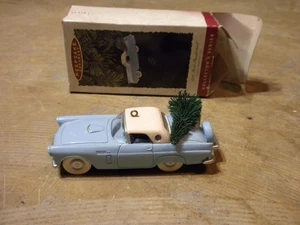 1993 Hallmark Keepsake Ornament Collectors Series 1956 Ford Thunderbird With Box - Picture 1 of 11