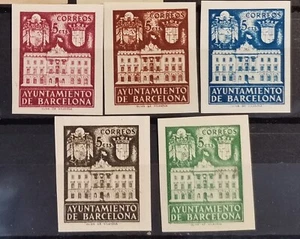 España Barcelona Edifil # 33s/37s (*) MNG 1942 Sin dentar Ayuntamiento - Imagen 1 de 1