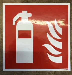 Feuerlöscher Schild Symbol Hinweisschild ISO Folie selbstklebend 100x100mm - Bild 1 von 1