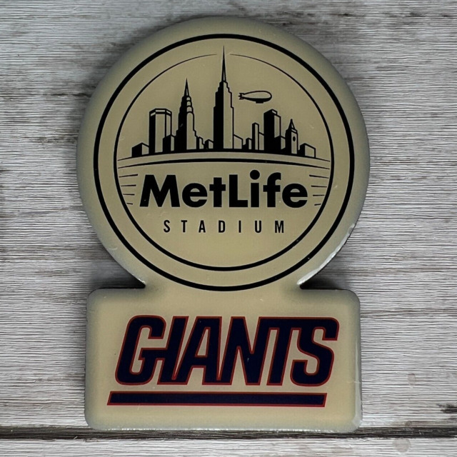 HUGE NY NEW YORK GIANTS Sports Magnet 12 inch x 12 inch NFL