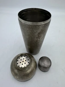 Vintage Minimalistic Aluminum Cocktail Shaker Bartender Shaker + Pour Lid & Cap - Picture 1 of 10