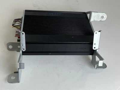 2019 HONDA ODYSSEY RADIO AMPLIFIER MODULE UNIT BRACKET 39186-THR-A02 OEM - Image 1 of 4
