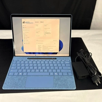 Microsoft Surface Pro 11- 13”- Snapdragon X Elite 12 Core - 16GB RAM - 512GB SSD - Image 1 of 4