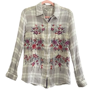 Johnny Was Caelynn Button Back Embroidered Shirt Small - Picture 1 of 14