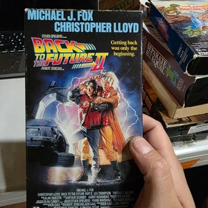 Back to the Future Part II VHS 1989 Sci-Fi Adventure Original Release Universal - Picture 1 of 1