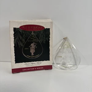 ELEVEN PIPERS PIPING Hallmark Keepsake Twelve Days Of Christmas Ornament 1994 - Bild 1 von 5