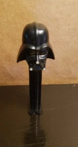 Vintage Pez 1997 Star Wars Darth Vader buone condizioni - Foto 1 di 1