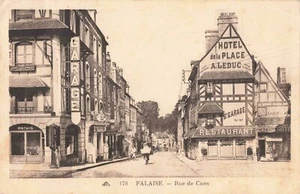 CPA CALVADOS 14 FALAISE RUE DE CAEN HOTEL DE LA PLACE A LEDUC - Photo 1/2