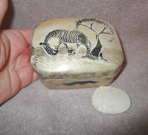 VTG Carved Soapstone African Zebra Trinket Keepsake Box With Lid Sand Dollar - Picture 1 of 9