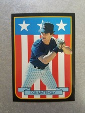 Don Mattingly New York Yankees 1989 Shield #3 Pacific Cards & Comics Odd