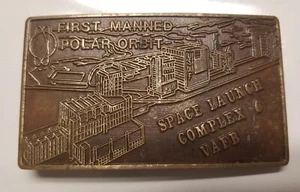 ULTRA RARE Collectors Series 1 Belt Buckle FIRST MANNED POLAR ORBIT SPACE LAUNCH - Picture 1 of 5