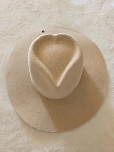 Women’s Cowboy Western Hat By Peter Grimm Amore Heart Cowgirl True Character New - Picture 1 of 8