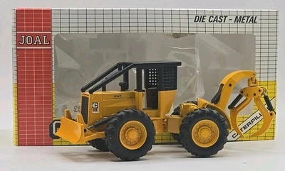 JOAL 226 1:43 CAT C518 TRACTOR GRAPPLE SKIDDER  BOXED DIECAST PLANT MODEL 17cm - Image 1 of 4